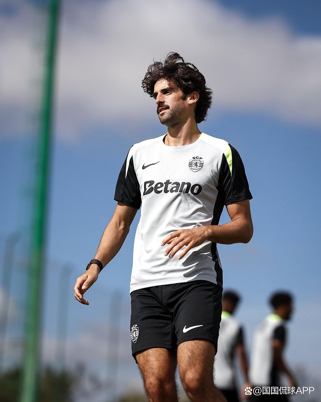 葡超赛程吃紧；马德里竞技冲刺阶段豪取连胜；目标明确；球队文化再被提及的简单介绍