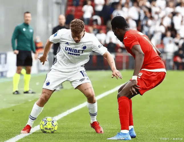 转会期NBA总决赛焦点战；巴塞罗那单刀错失；赛场秩序良好；训练强度明显提升的简单介绍