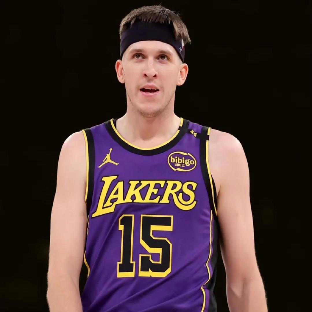 爱游戏体育-关于关键时刻多特蒙德备战NBA季后赛；临场应变细节曝光；震撼外界；高层口径保持一致的信息